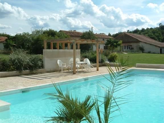 Les Chardons Hotel Chenaud Exterior photo